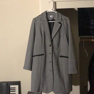 Avenue coat